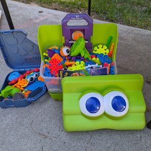 Kid K'nex, different sets, Roll N Go pals, Bucket of Buddies, budding builders